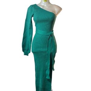style STATE Green One Shoulder Knit Midi Dress